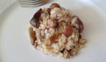 risotto con funghi misti e salsiccia senza glutine