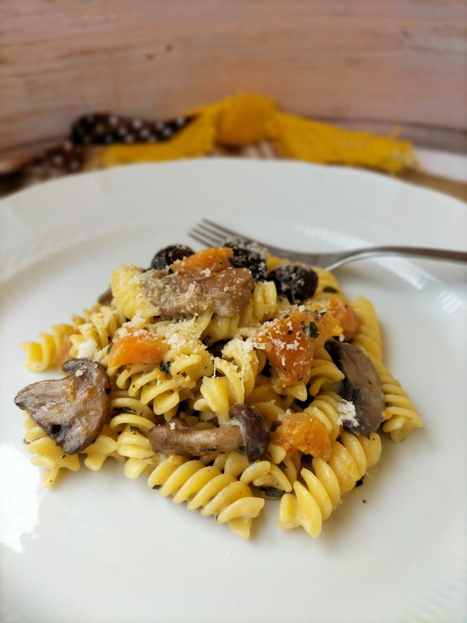 fusilli senza glutine funghi e zucca