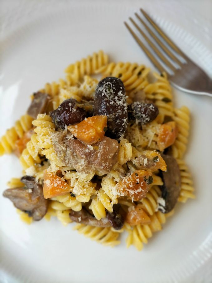 pasta vegana funghi e zucca